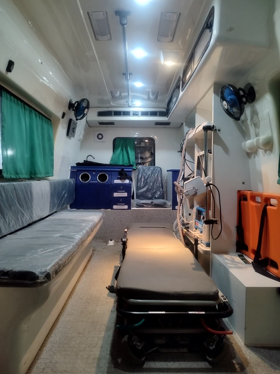 Ambulance image 10