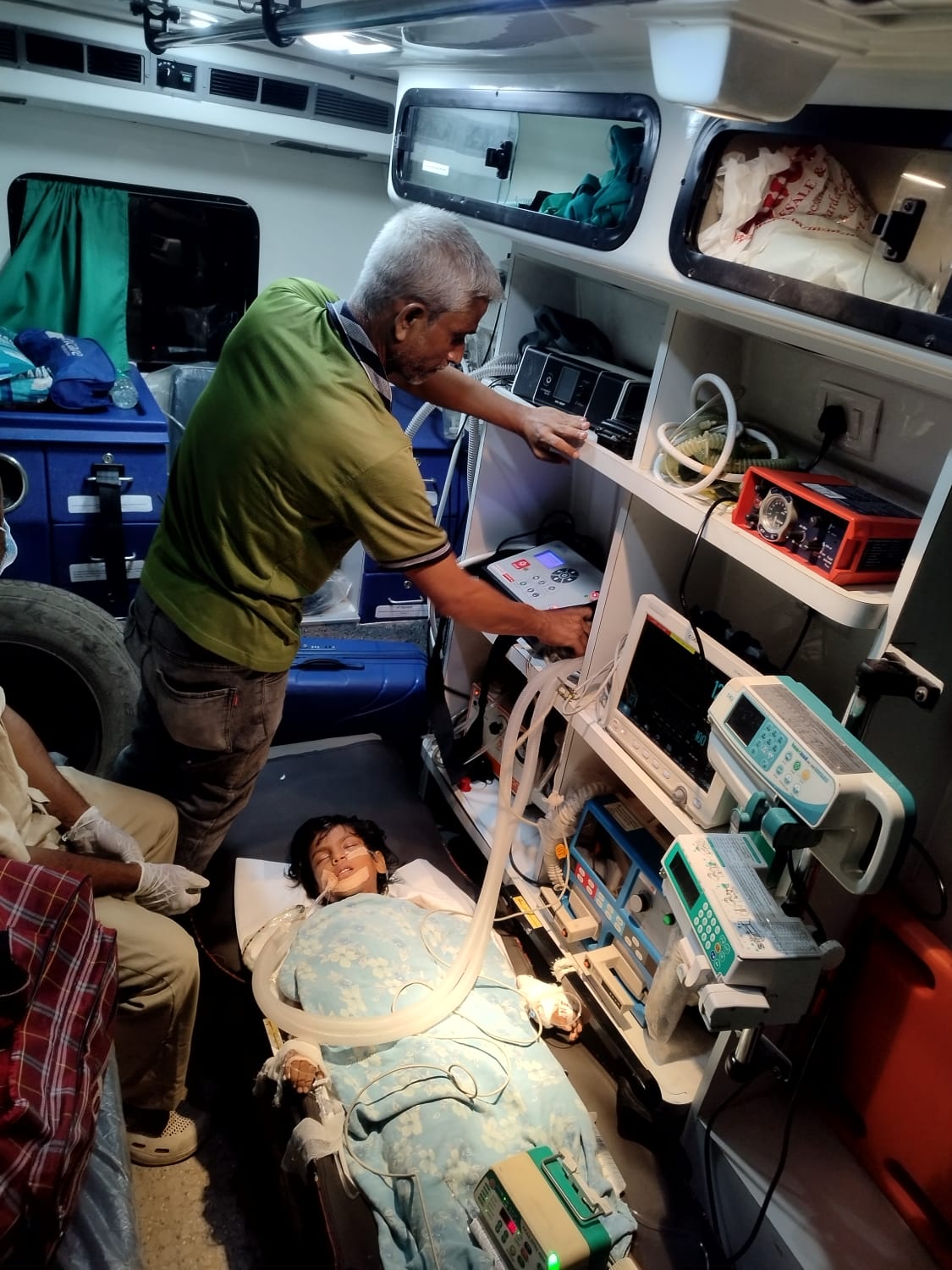 Ambulance image 4